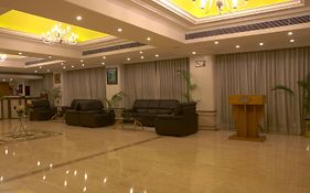 Gemini Continental, Hazratganj